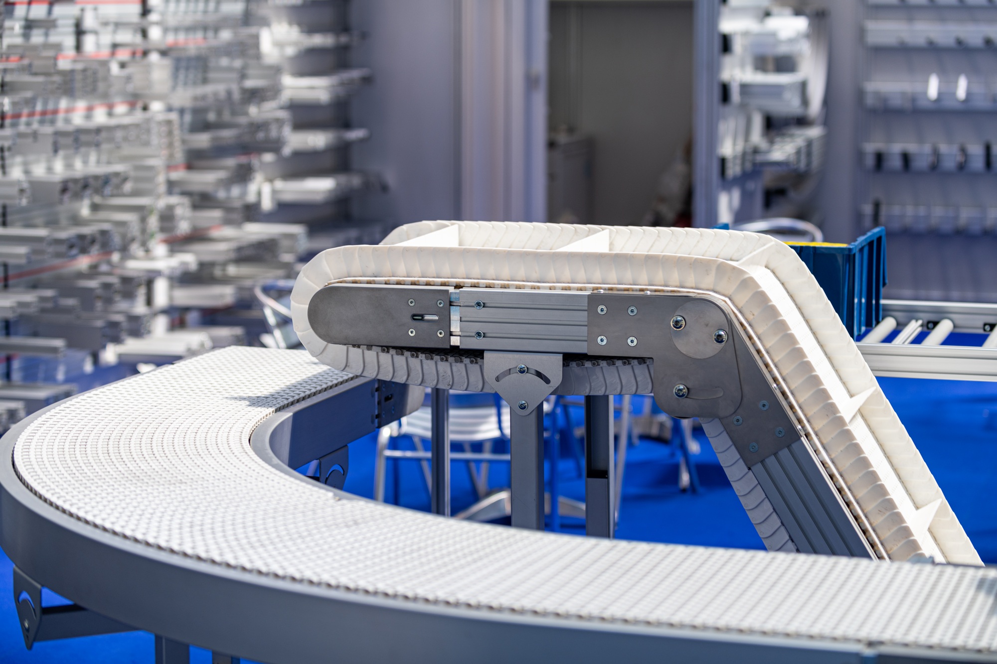 Industrial Manufacturing Conveyor Belt Roller Track System